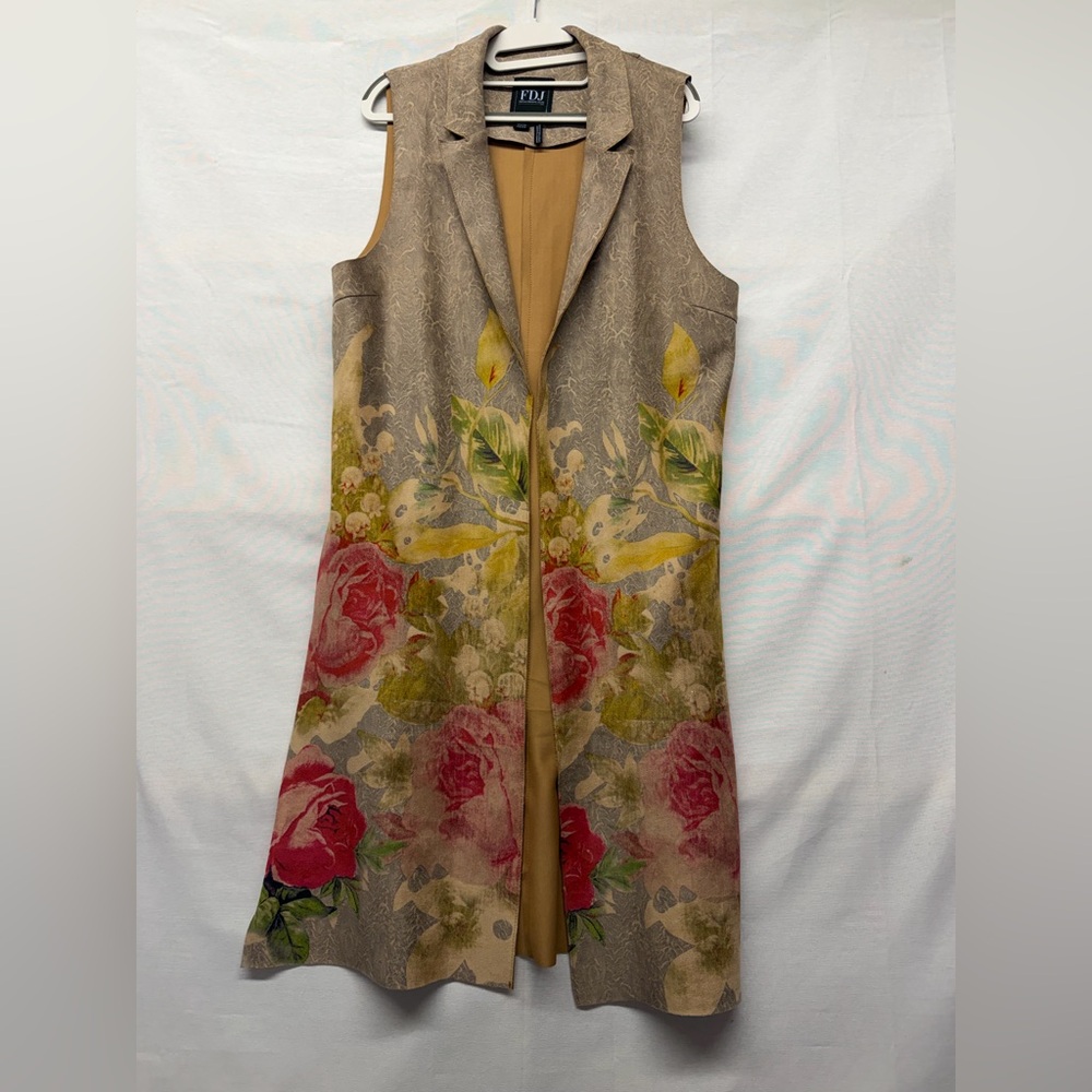 FDJ Floral Sleeveless Long‎ Duster with Red and Yellow Accents Medium